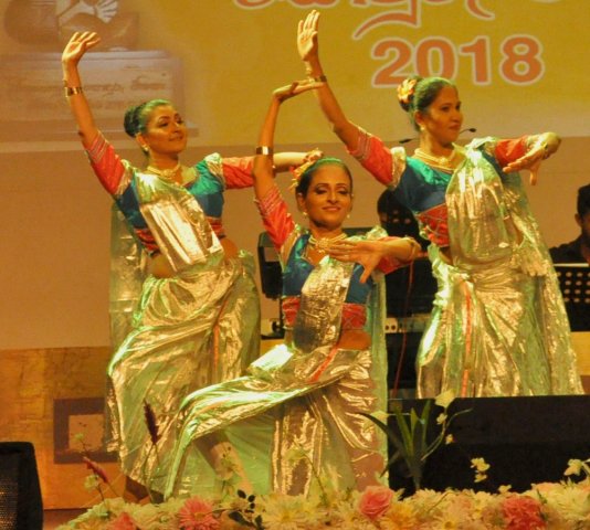 ලිපිගොනුවේ සොදුරු මිනිසා වයඹ පලාත් රාජ්‍ය නිලධාරීන්ගේ නාට්‍ය තරගාවලියේ විශිෂ්ඨයින්ගේ විශේෂ තරගාවලිය